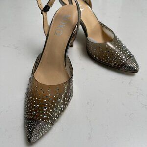 XOXO Women's Lilly Pump